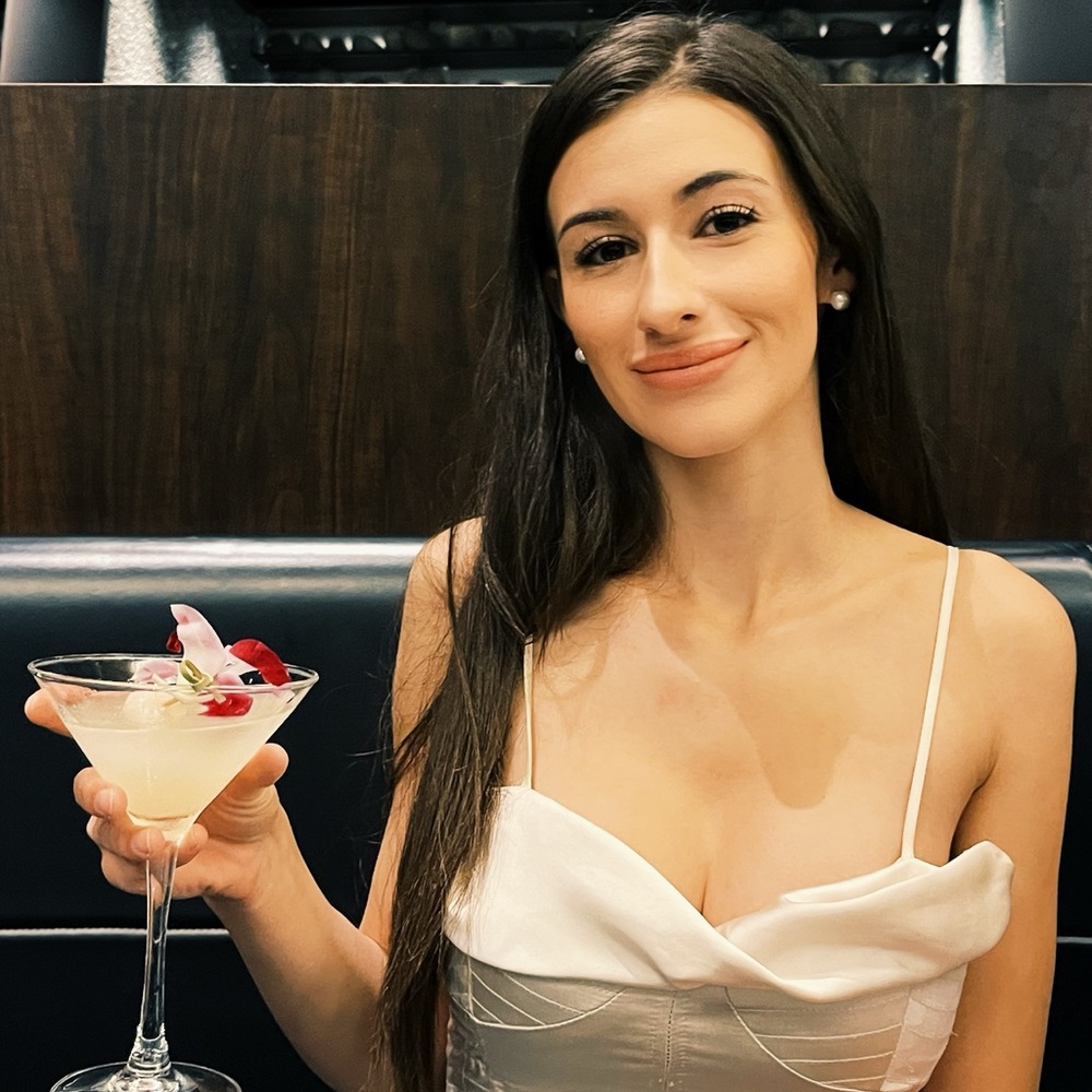 Meet your Posher, Leilah